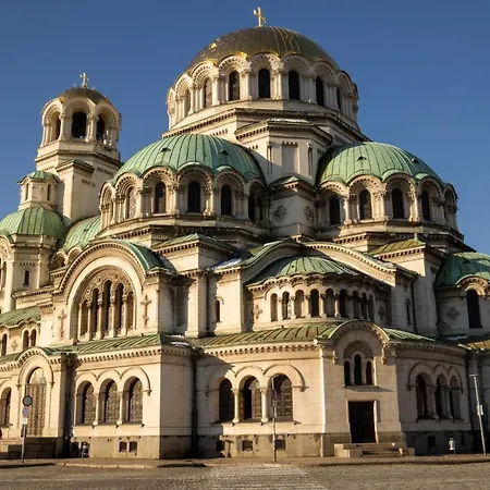 Lily's 6 By Bulgarentals - *