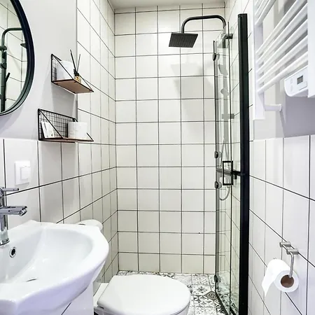 Lily's 6 By Bulgarentals -