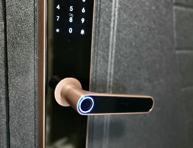 Lily's 6 By Bulgarentals - アパート *