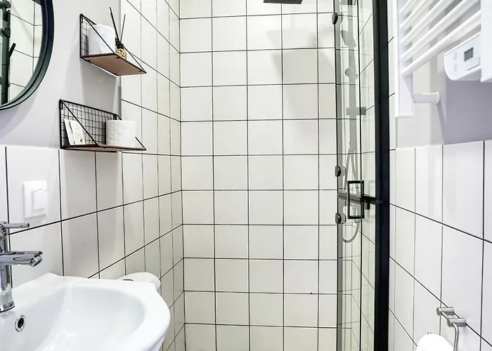 Lily's 6 By Bulgarentals -